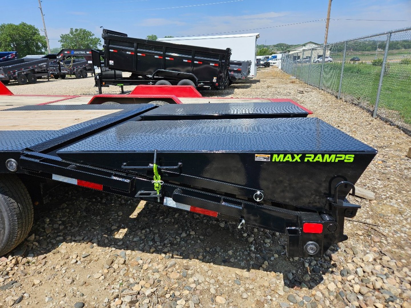 New 2025 Load Trail PS0224072 Deckover Trailer