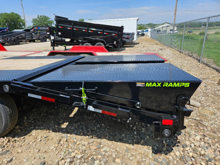 New 2025 Load Trail PS0224072 Deckover Trailer