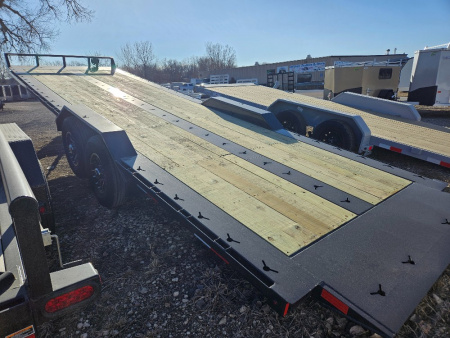 New 2025 Holstein Tilt Trailer