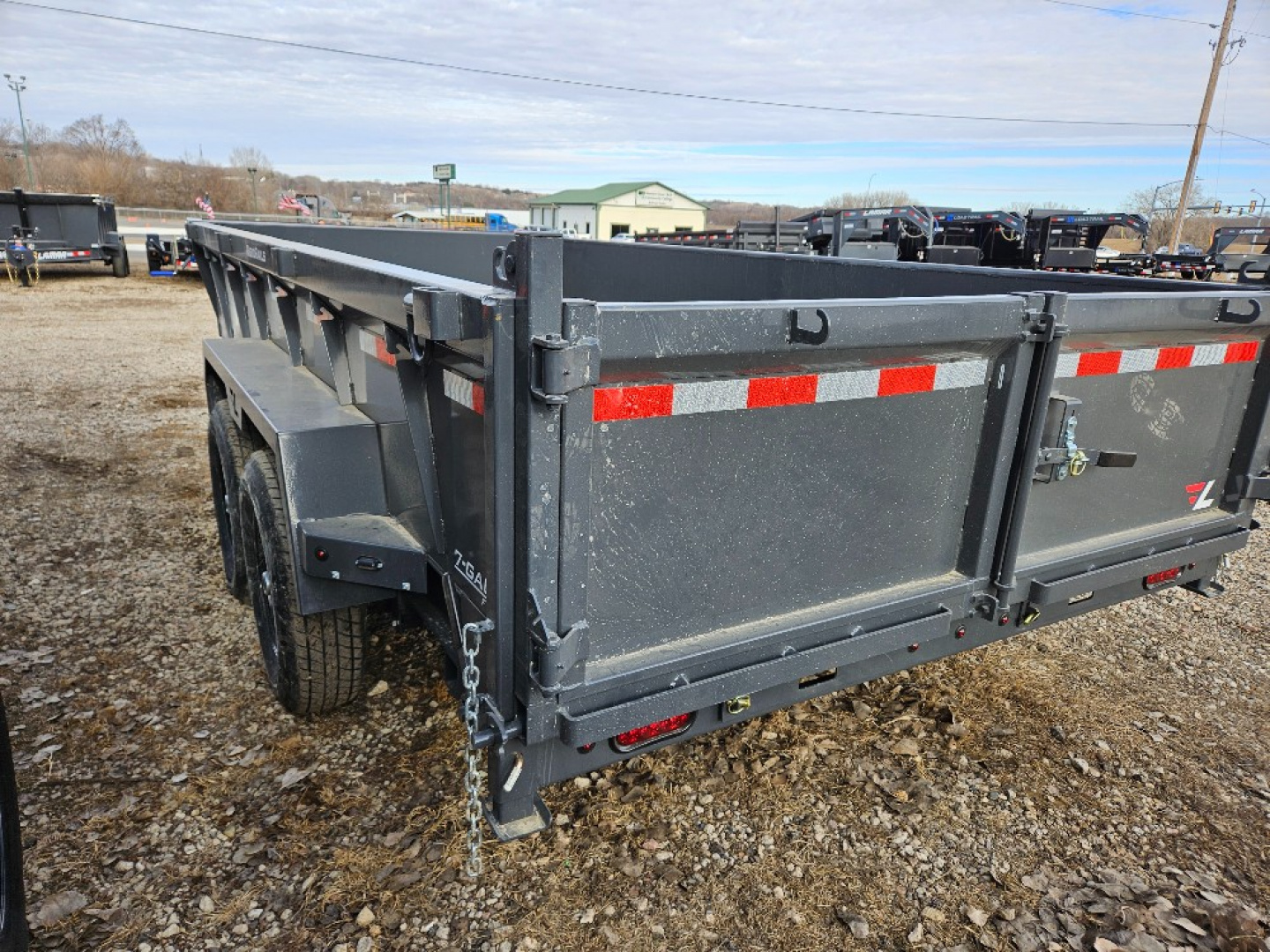 New 2025 Lamar Trailers DL831427 Dump Trailer