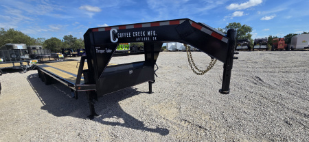 New 2026 Coffee Creek - Gooseneck flatbed 102  X 27' Deckover Trailer