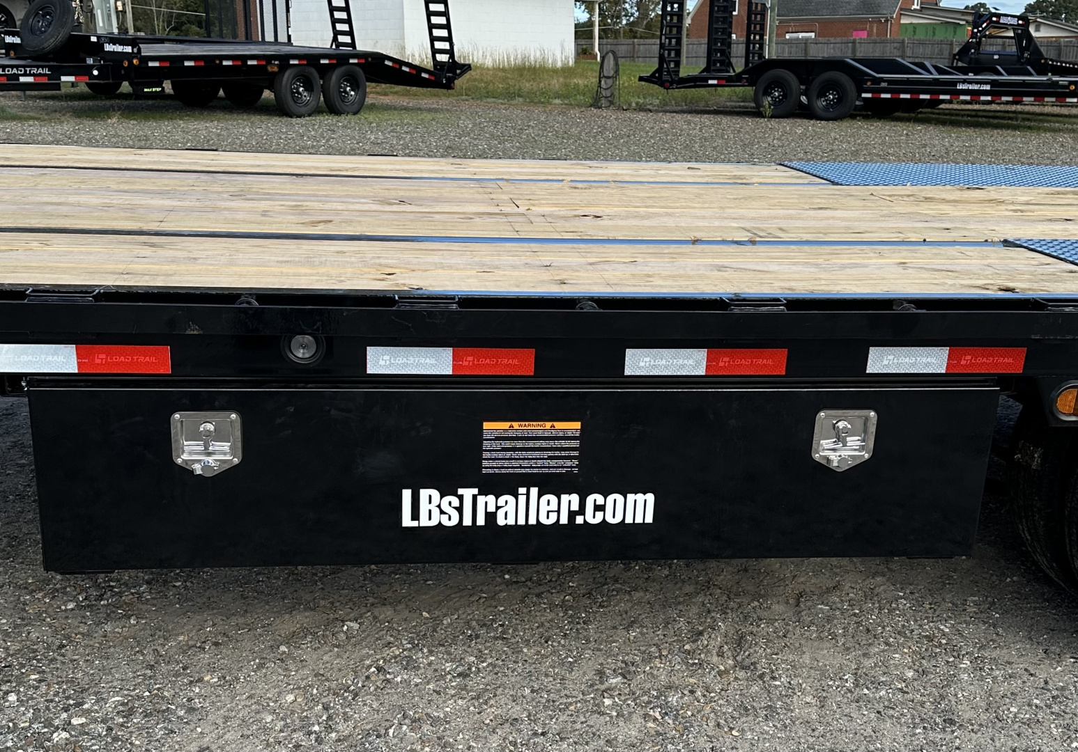 New 2026 Load Trail 34' Tandem Low-Pro Gooseneck w/Hyd. Dove Equipment Trailer