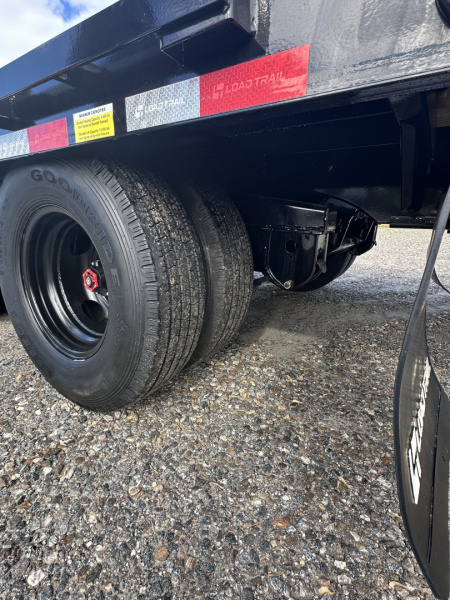 New 2026 Load Trail 34' Tandem Low-Pro Gooseneck w/Hyd. Dove Equipment Trailer