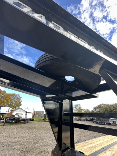 New 2026 Load Trail 34' Tandem Low-Pro Gooseneck w/Hyd. Dove Equipment Trailer