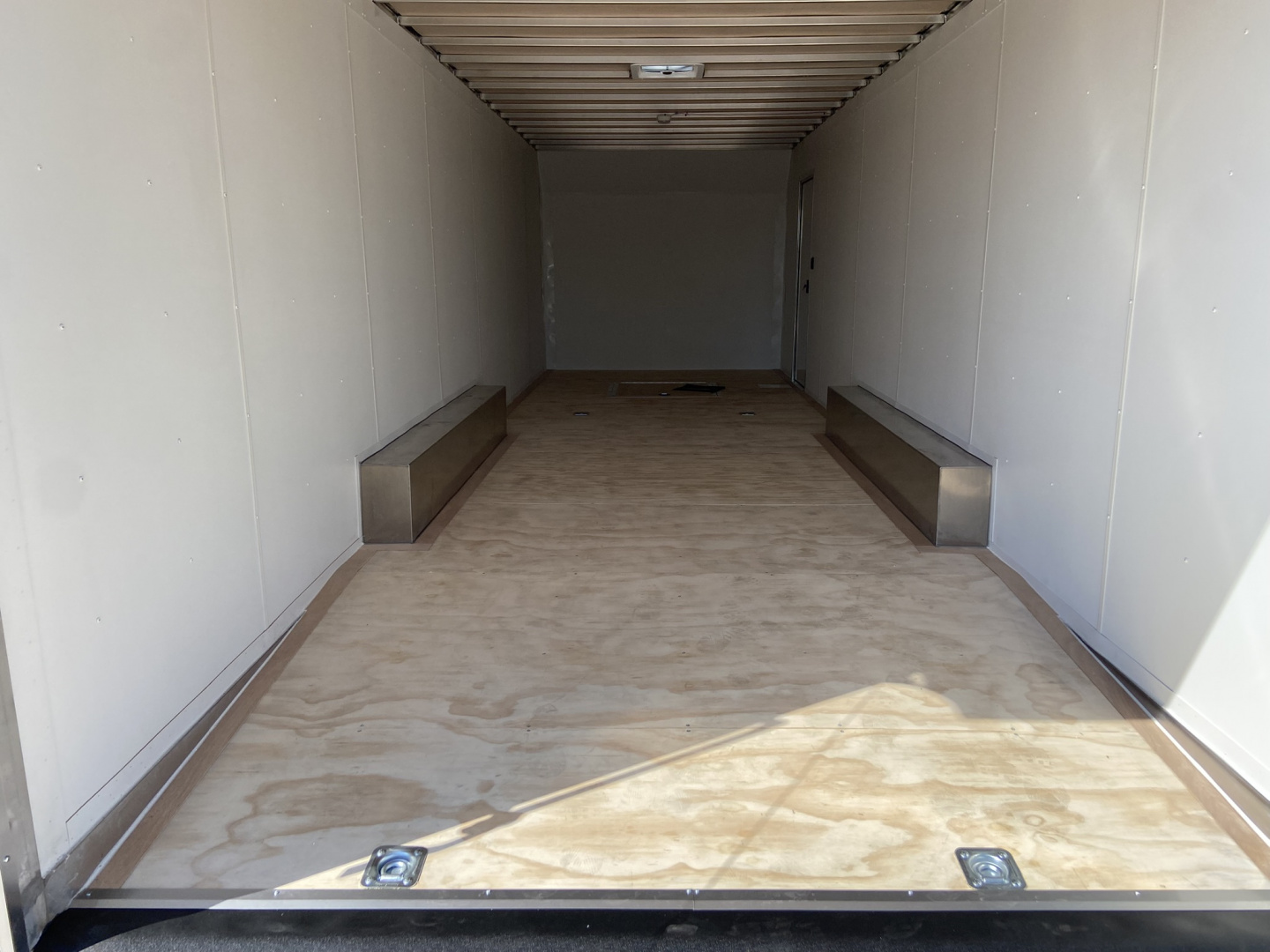 New 2026 United Classic Car Hauler 28'