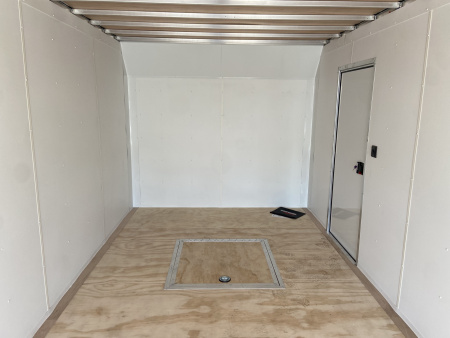 New 2026 United Classic Car Hauler 28'