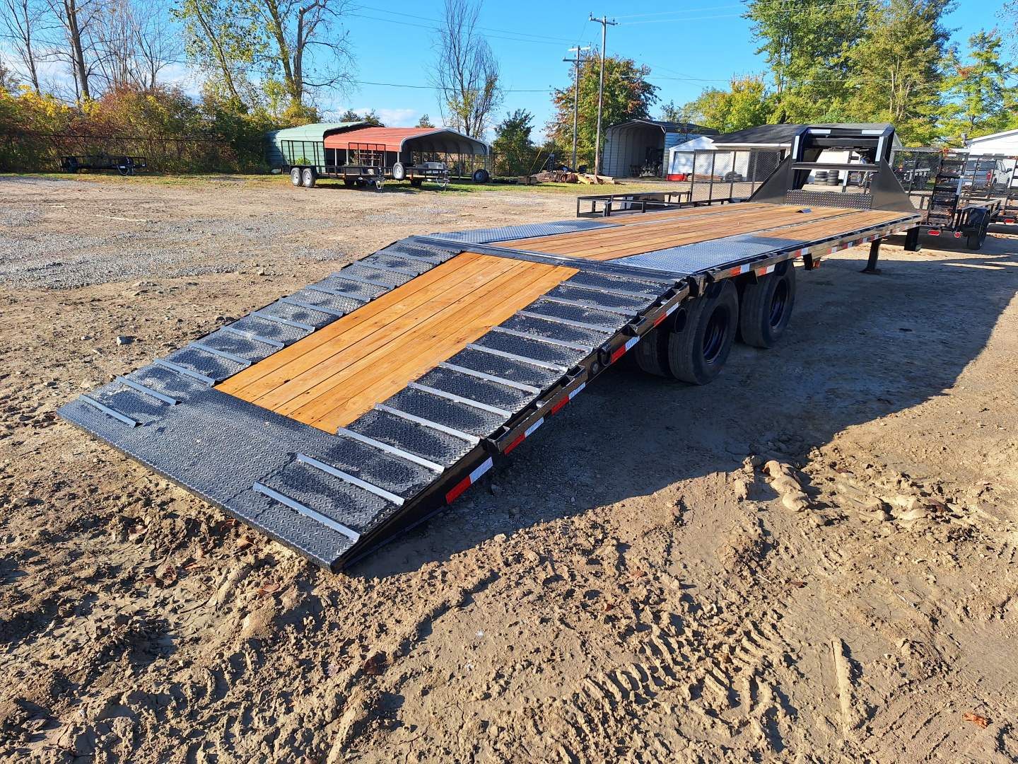 New 2026 Load Trail 102x32 Gooseneck Trailer W/ Hyd Dove Tail