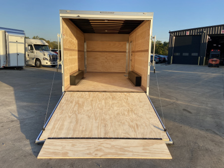New 2026 United Cargo / Enclosed Trailer 16'