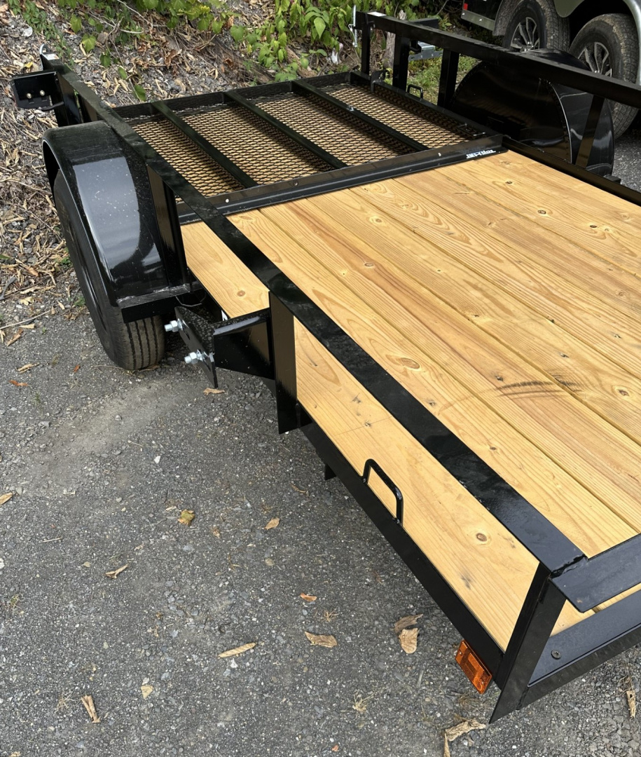 New 2026 Top Hat 5X10 Utility Trailer