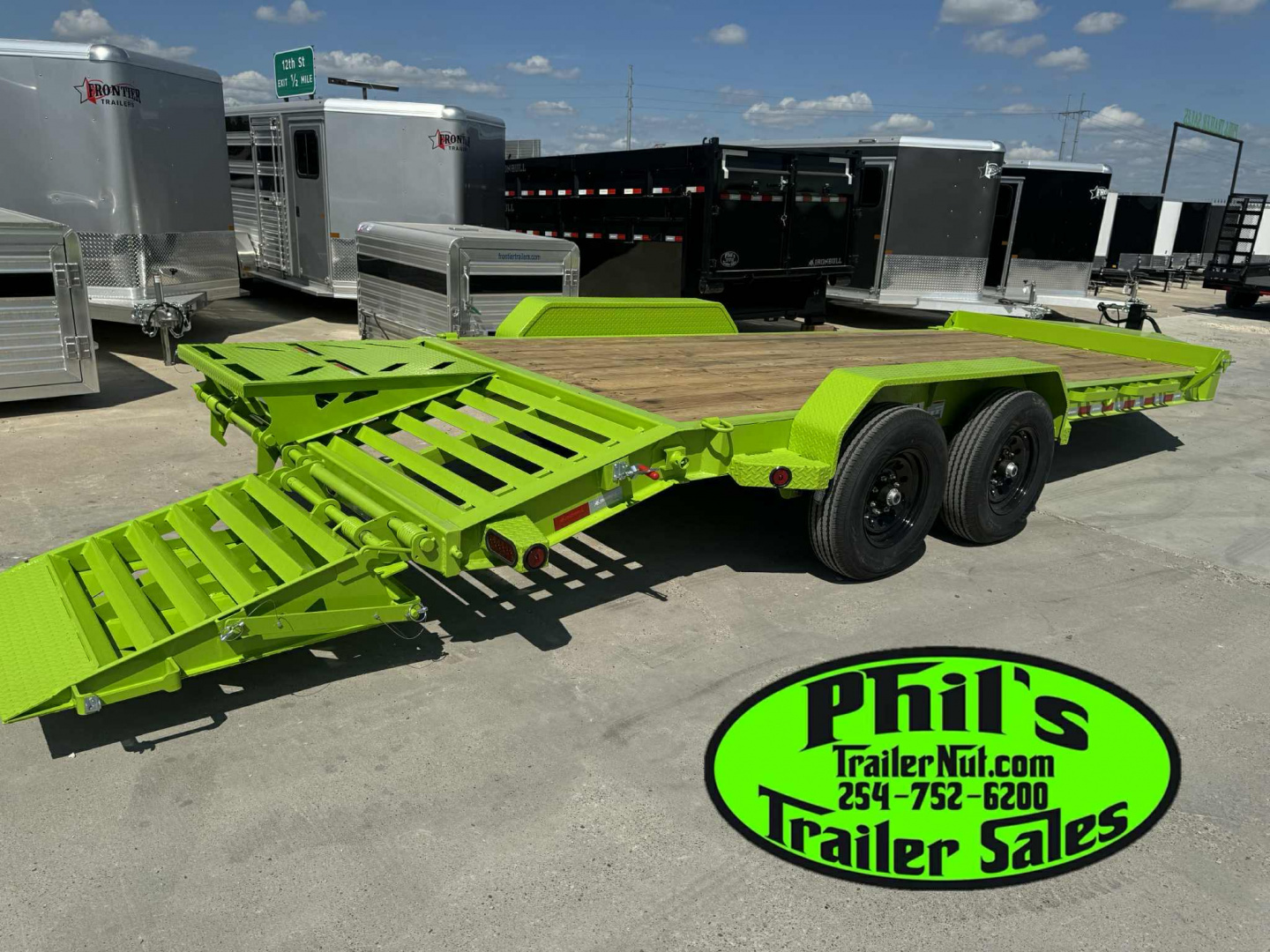 New IRON BULL NEW 20' EQUIPMENT TRAILER OPEN TRAILER UTILITY TRAILERS MEGA RAMP Equipment Trailer