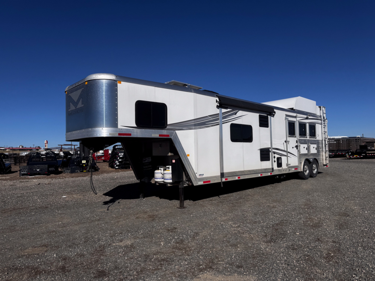 Used 2022 Merhow Trailers 3H LQ Horse Trailer
