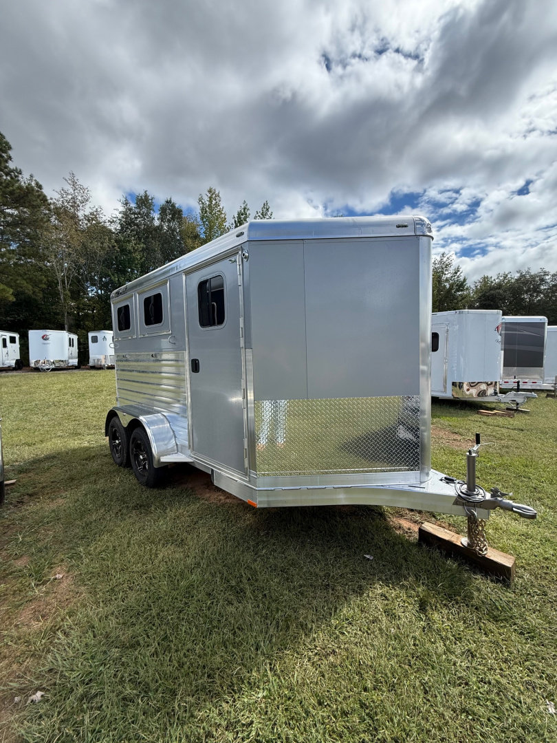 New 2026 4-Star Trailers 2 Horse Slant Load Bumper Pull Horse Trailer