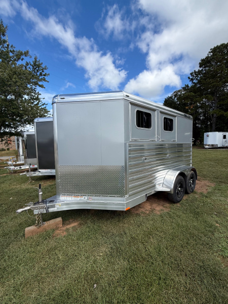 New 2026 4-Star Trailers 2 Horse Slant Load Bumper Pull Horse Trailer