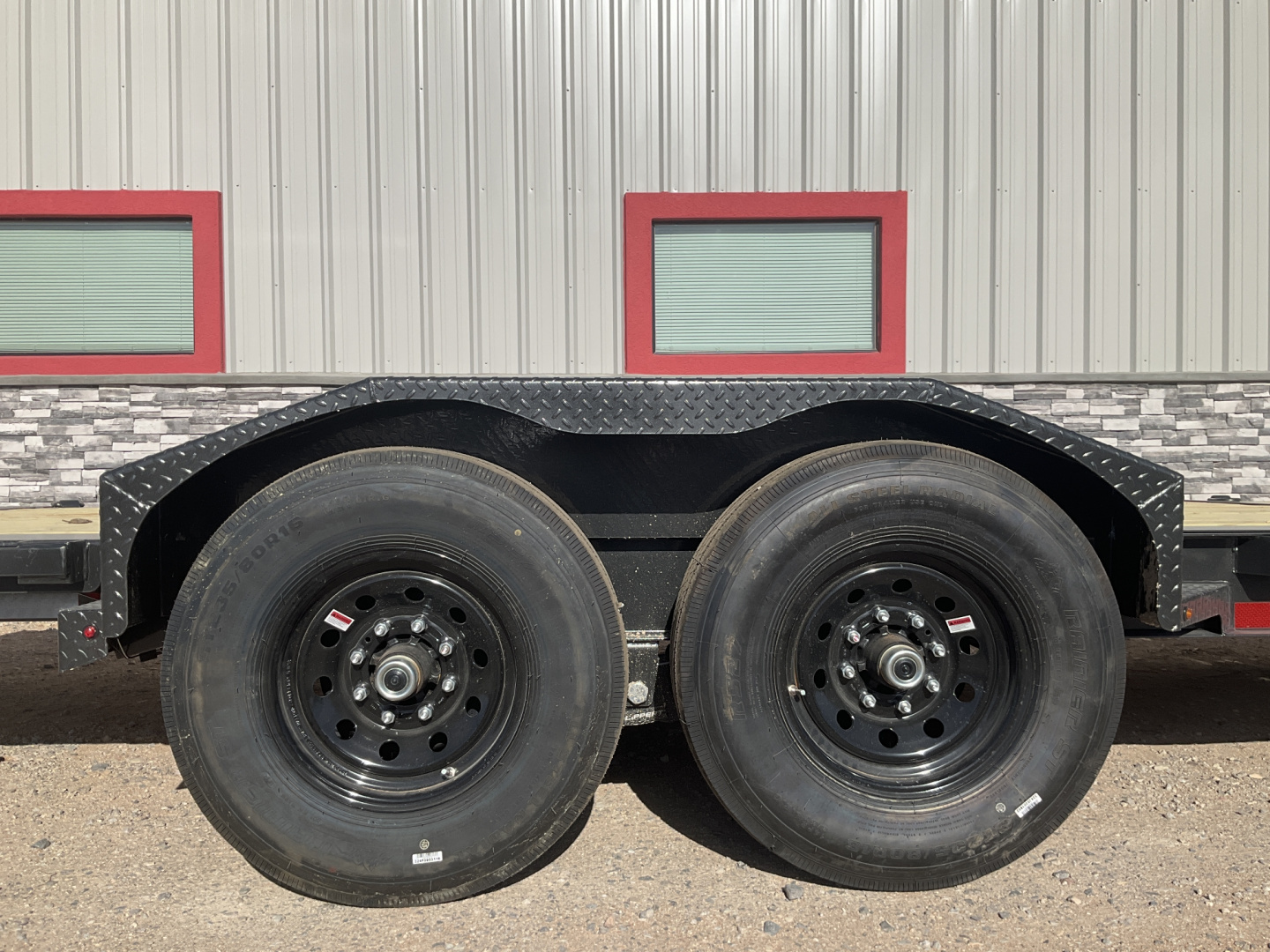 New 2026 Diamond C 82"x20' BP Hydraulically Dampened Tilt - HDT207 Pacesetter Edition