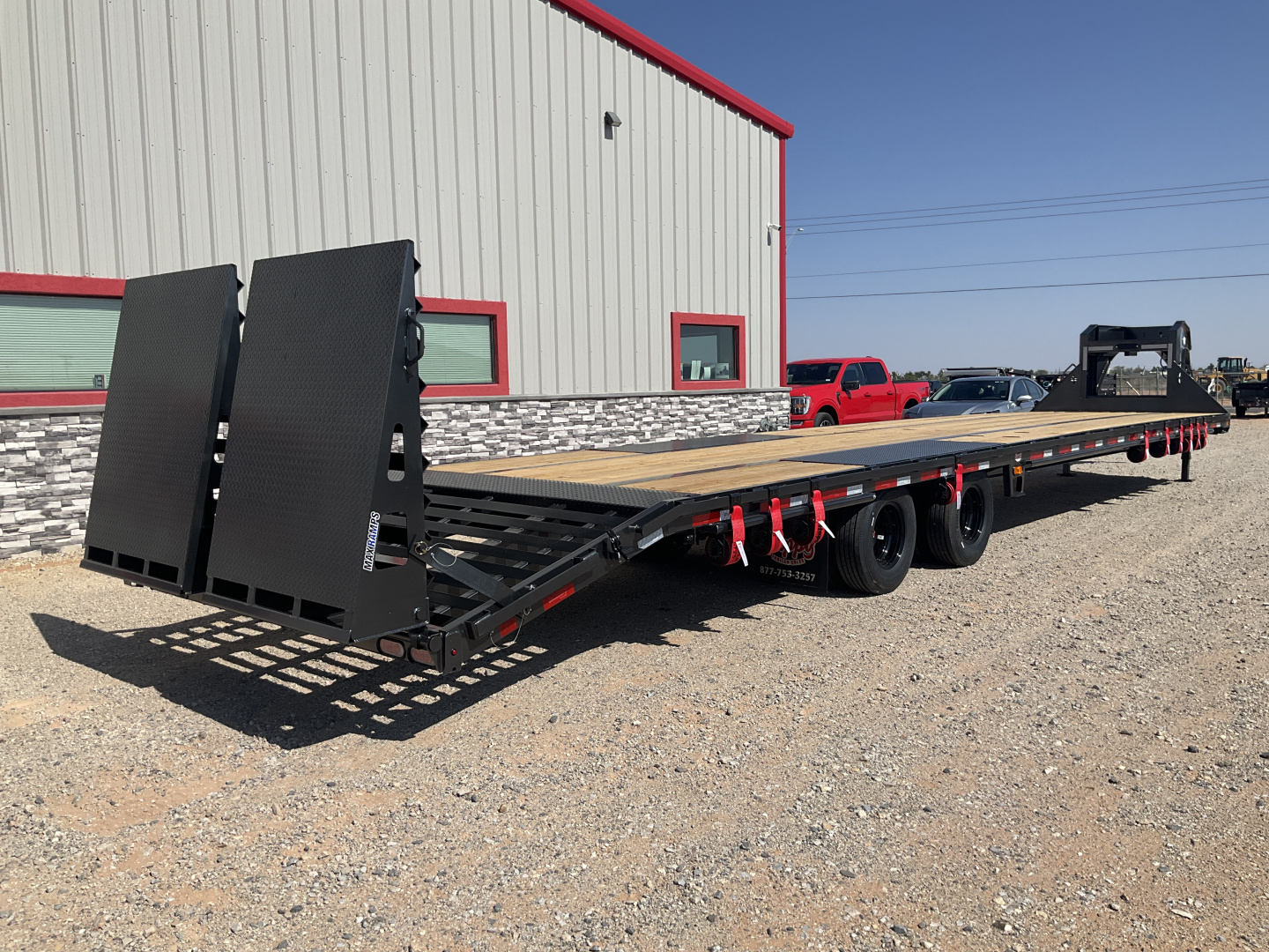 New 2026 Diamond C 102"x40' Engineered Beam FMAX210 w/ Max Ramps