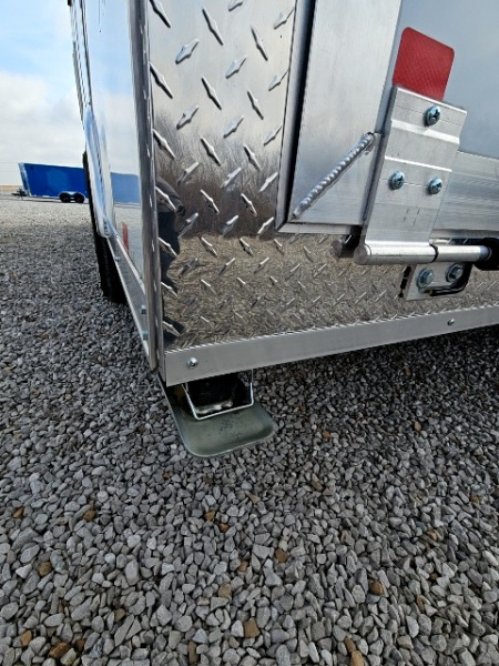 New LOADED 2026 Look Trailers 8.5 x 16 10K Landscaper Enclosed Round Top Cargo / Enclosed Trailer - Fuel Storage & Racks Included