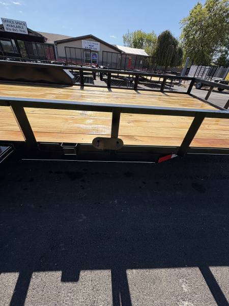New 2026 WD Trailers 83X18 Utility-TA
