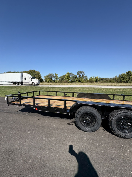 New 2026 WD Trailers 83X18 Utility-TA
