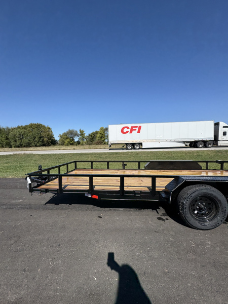 New 2026 WD Trailers 83X18 Utility-TA