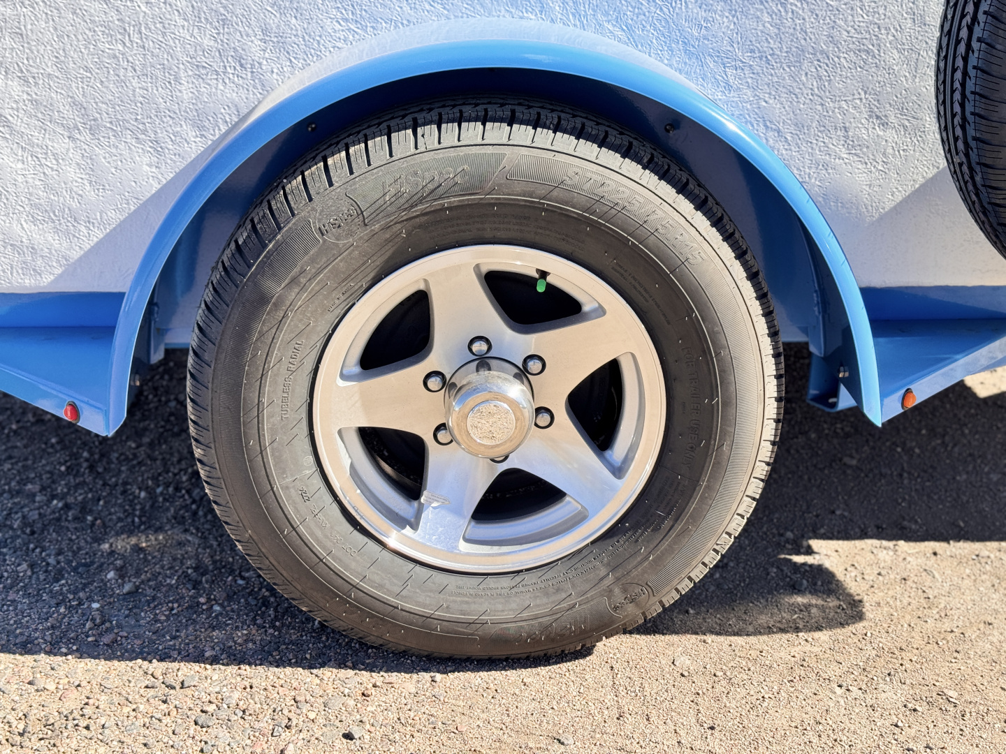 New 2025 Polar King 6-8 Refrigerated Reefer Trailer (UI)