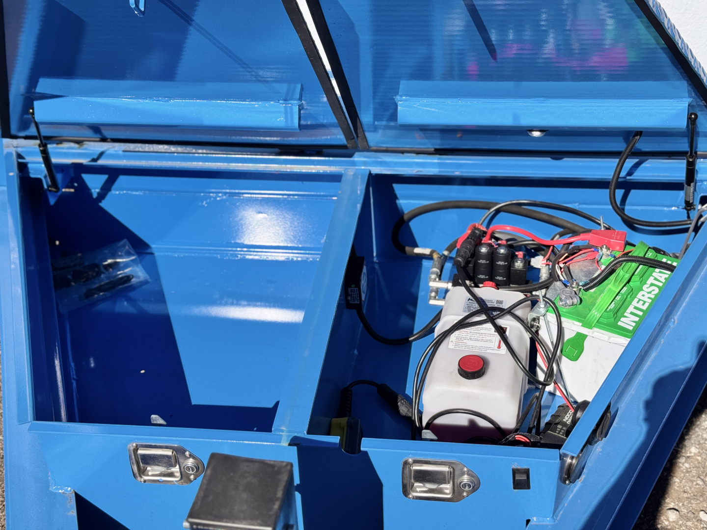 New 2025 Polar King 6-16 Avalanche series Refrigerated Trailer