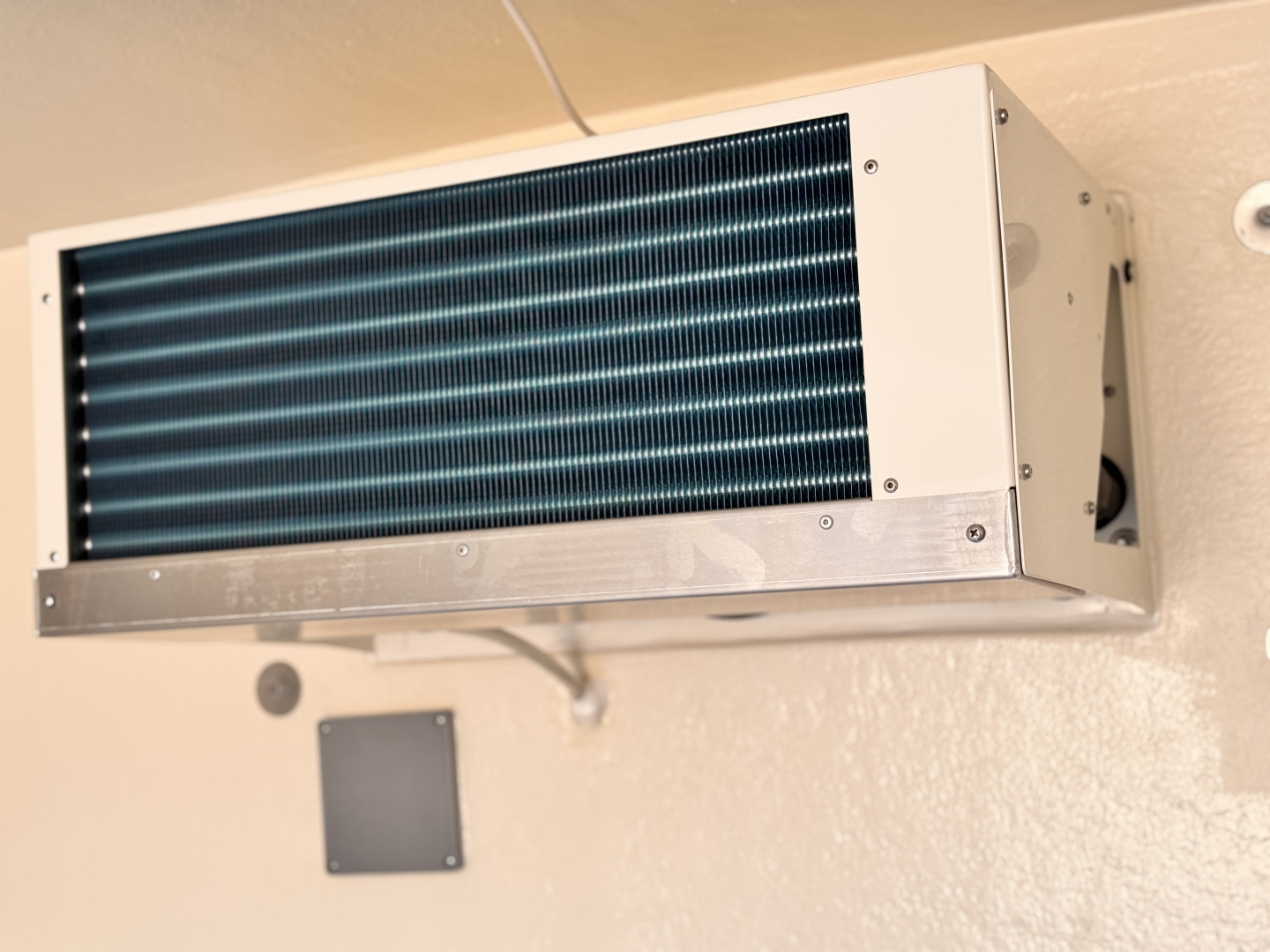 New 2025 Polar King 6-16 Avalanche series Refrigerated Trailer