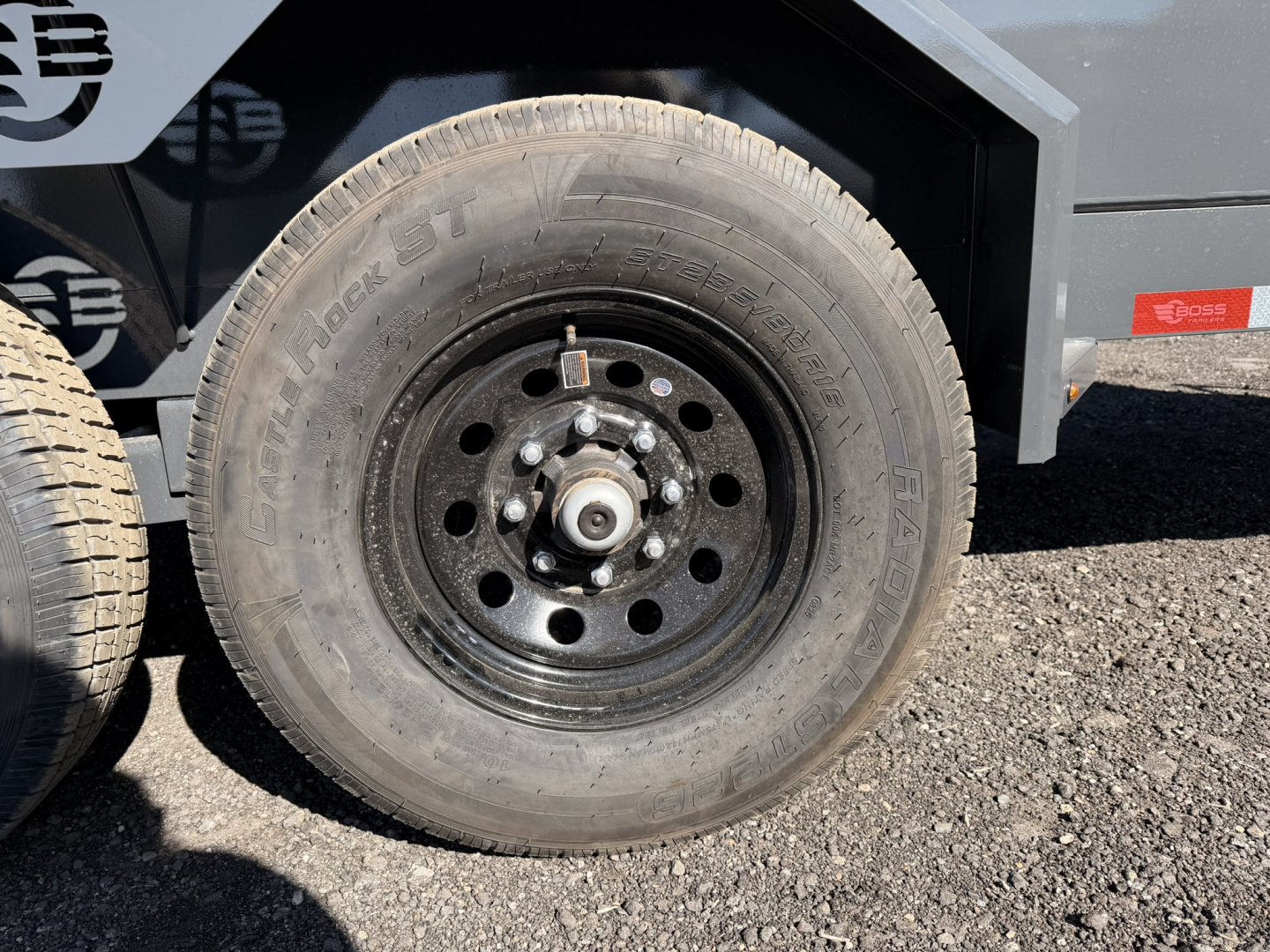 New 2026 Farm Boss 990 Gallon Mobile Fueling Trailer