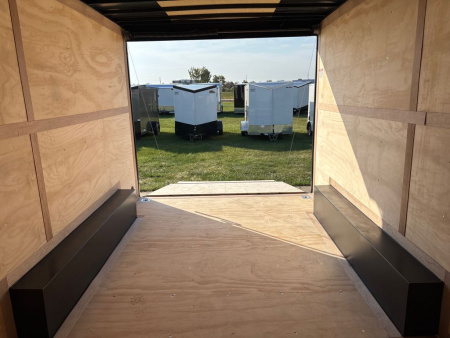 New 2026 United Trailers UJ-8.516TA35 Cargo / Enclosed Trailer