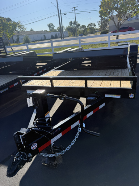 New 2025 Sure-Trac 7x14+4 14k tilt equipment trailer Equipment Trailer