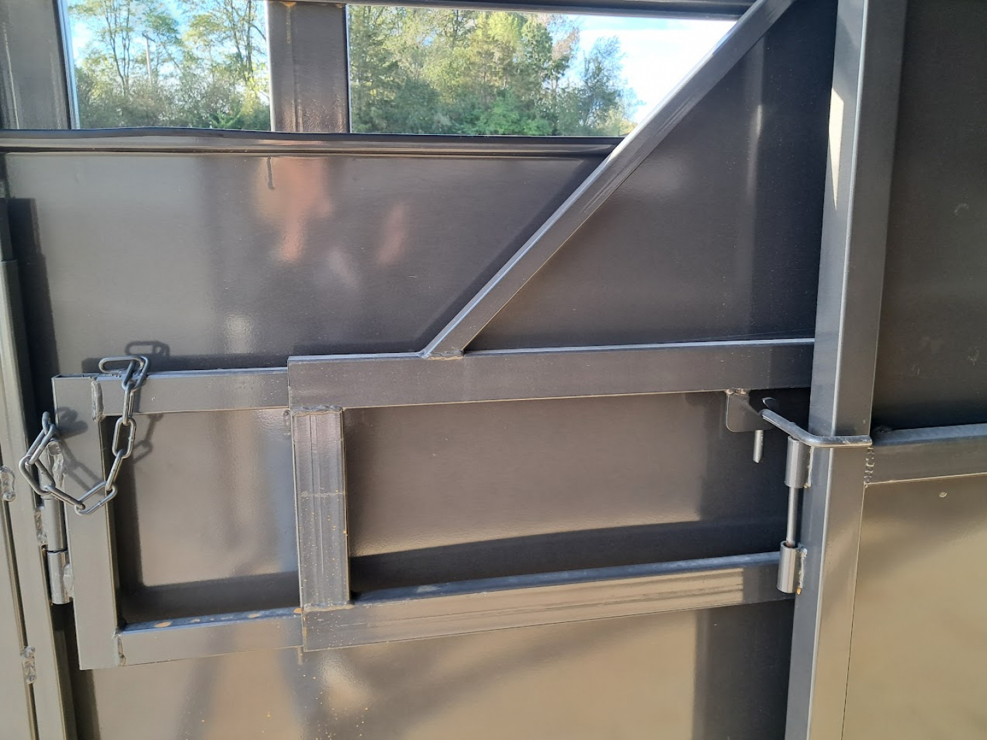 New 2026 CornPro SB-147S Horse Trailer