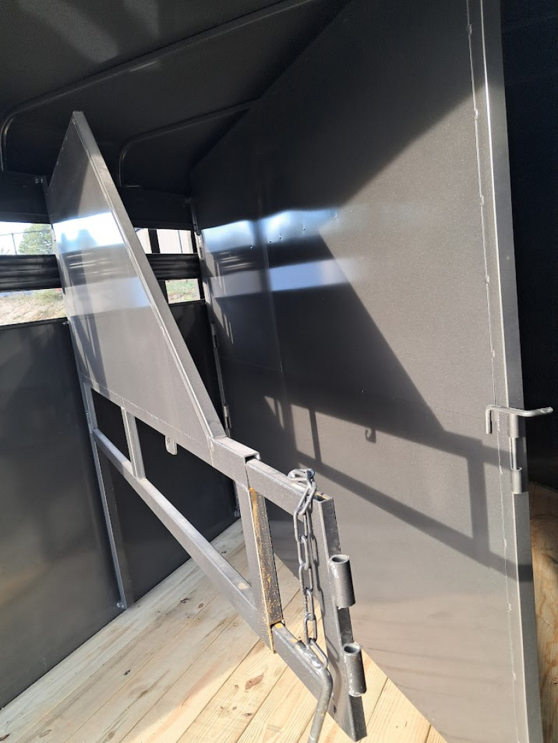 New 2026 CornPro SB-147S Horse Trailer