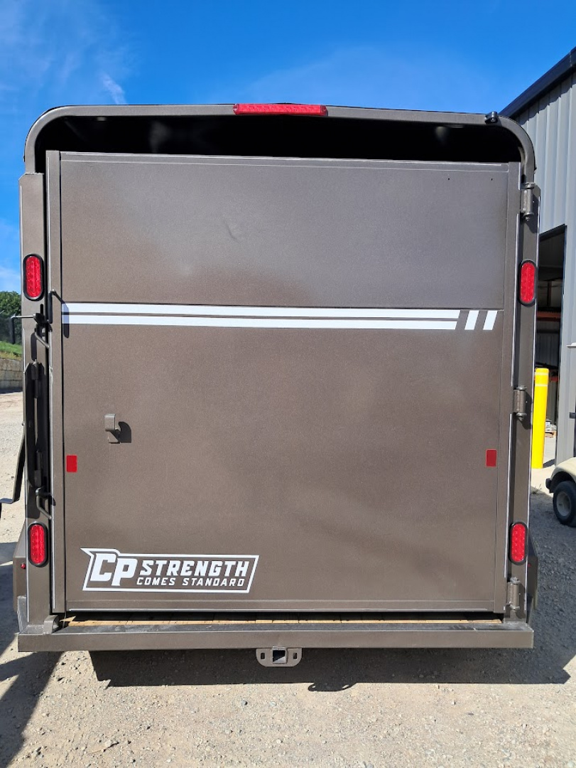 New 2026 CornPro SB-147S Horse Trailer