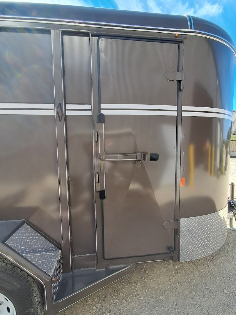 New 2026 CornPro SB-147S Horse Trailer