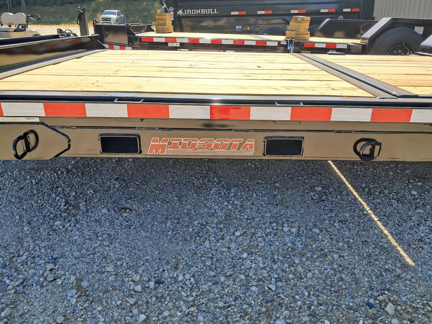 New 2025 Midsota NTB22-BP-154 83"X22' Equipment Trailer 15.4k