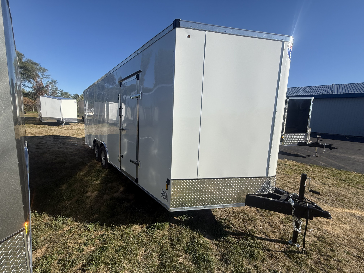 New 2025 Interstate Trailers 8.5X20SFC 10k v-nose screwless beaver tail 4 D-rings rear loading lights Cargo / Enclosed Trailer