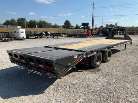 New 2026 102”x30’ MAXX-D Engineered GN Flatbed w/ Duals – LDX