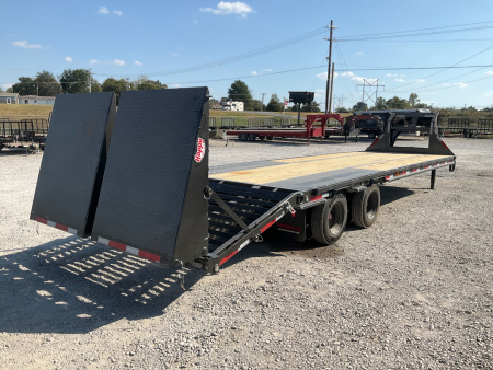 New 2026 102”x30’ MAXX-D Engineered GN Flatbed w/ Duals – LDX