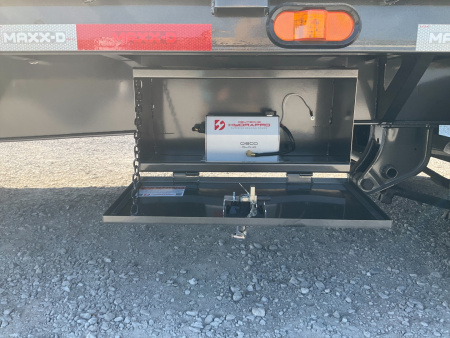 New 2026 102”x30’ MAXX-D Engineered GN Flatbed w/ Duals – LDX