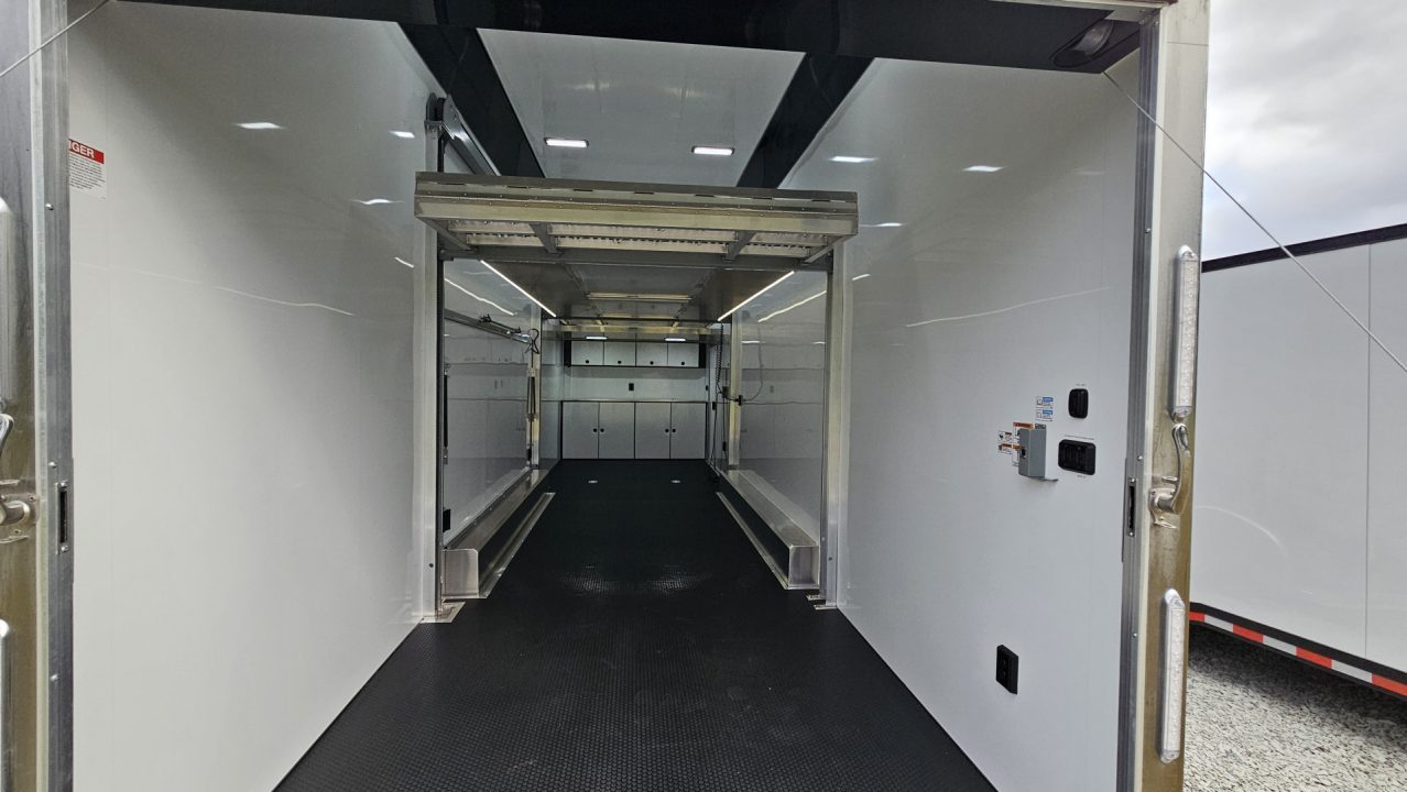 2026 ATC ROM800 Stacker photo 9