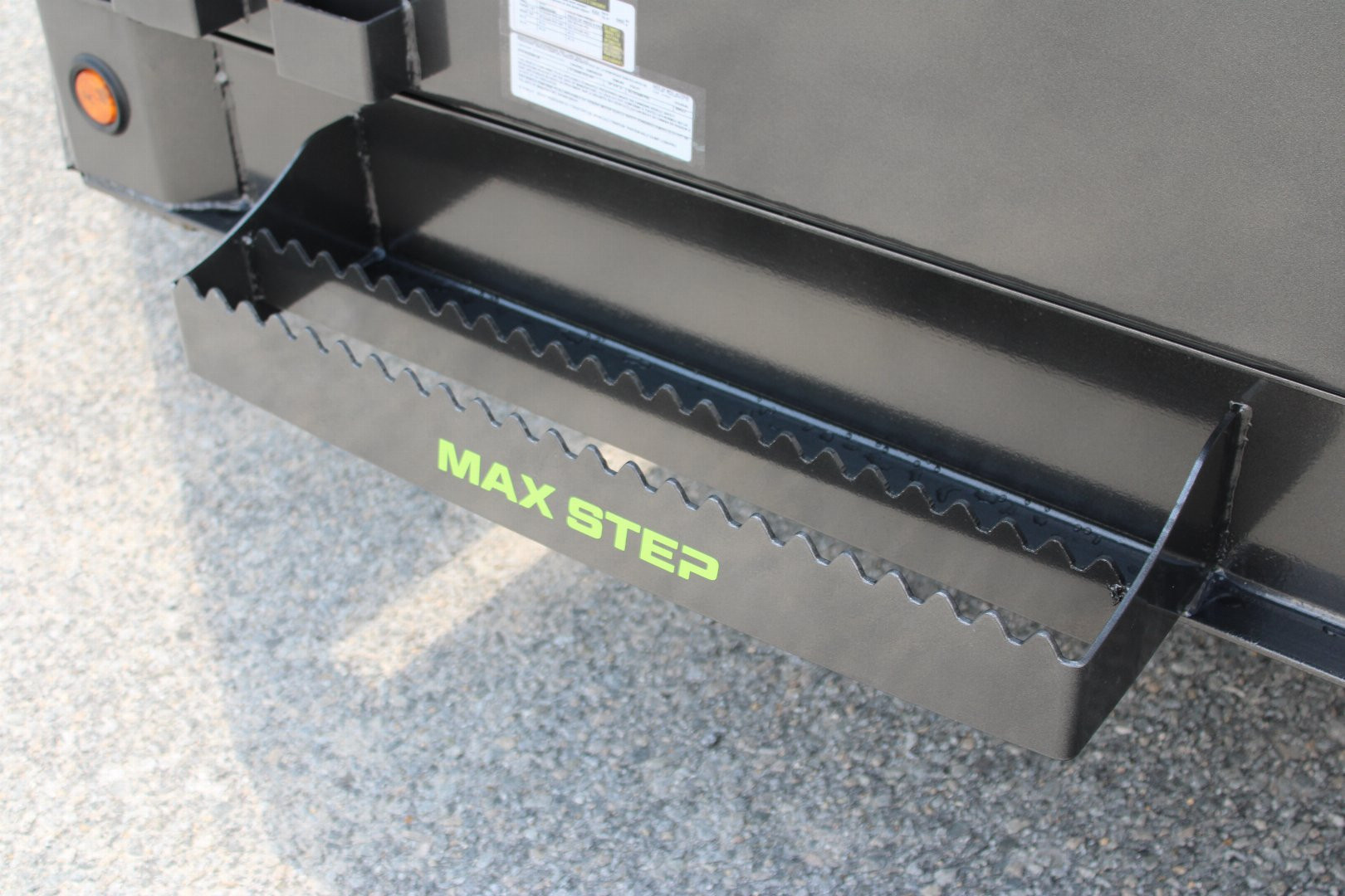 New 2026 Load Trail 7X14 14K Low Pro w/ 2' Sides Dump Trailer *FALL SALE*