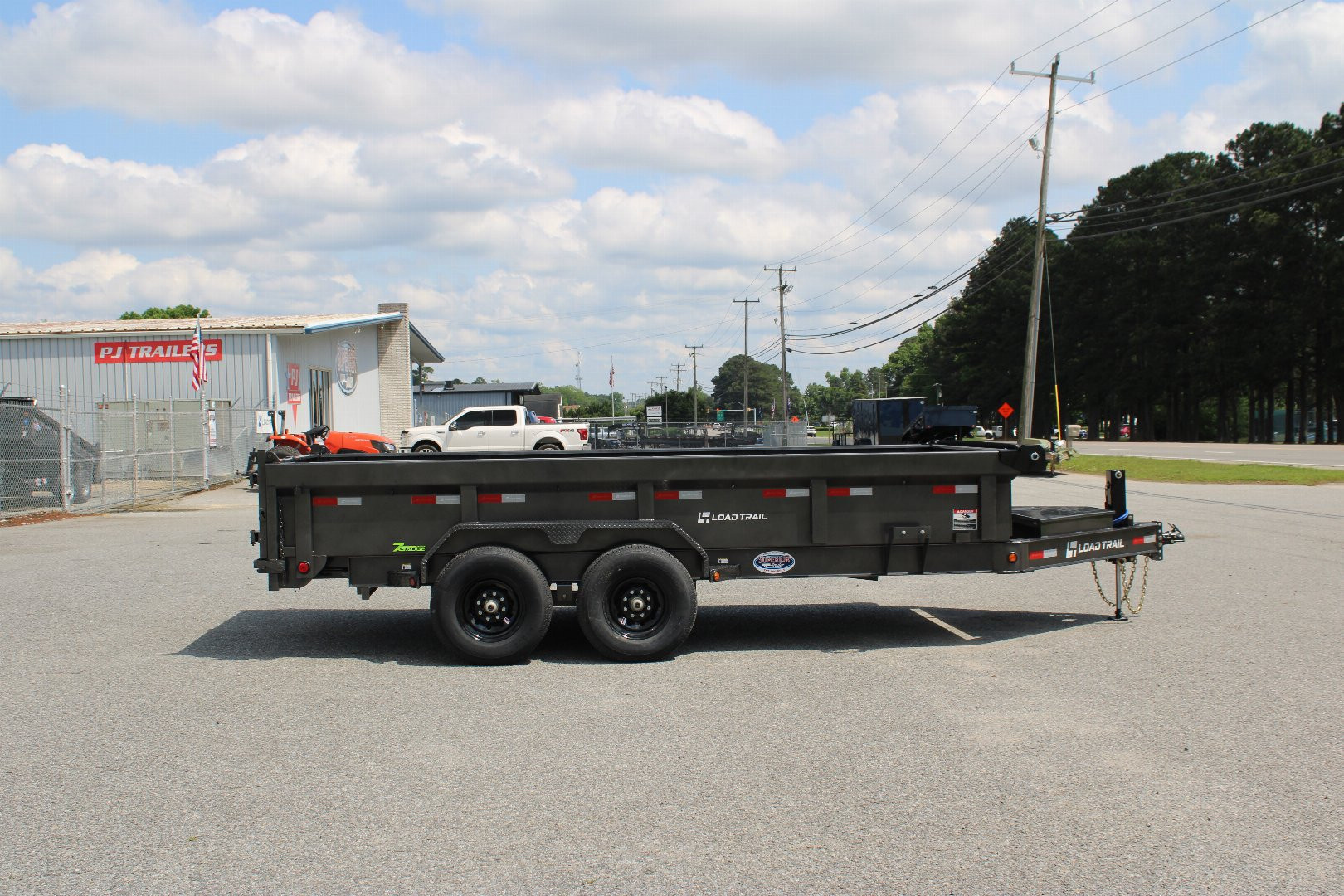 New 2026 Load Trail 7X14 14K Low Pro w/ 2' Sides Dump Trailer *FALL SALE*