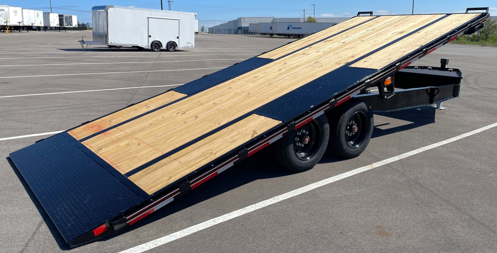 New Diamond C 22' DET-208 Power Tilt Deck Over Equipment Trailer 18,000LB, 8K Axles, 17.5" Tires