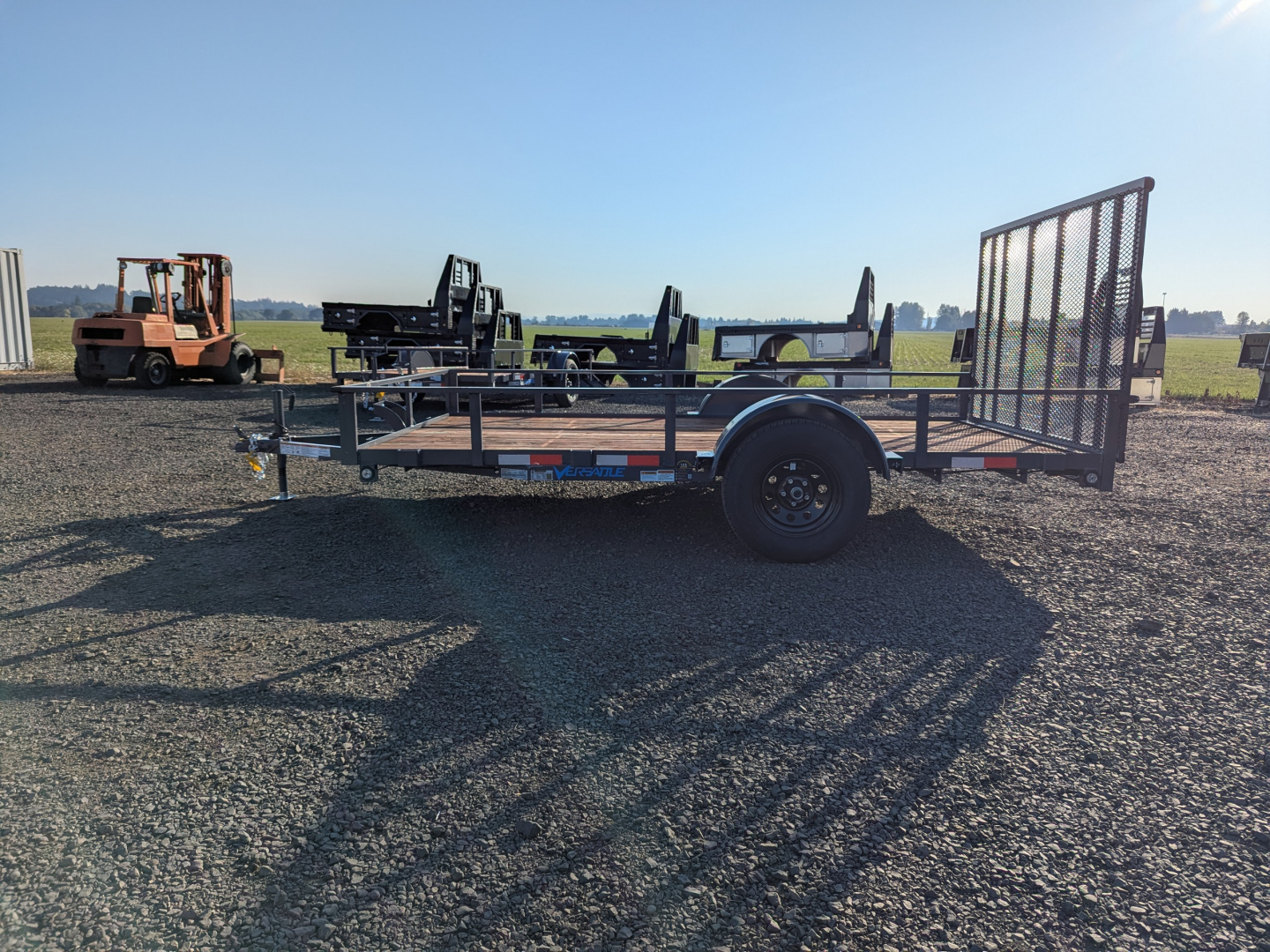 New 2026 VERSATILE TRAILERS FLR712-3KR-D Flatbed Trailer