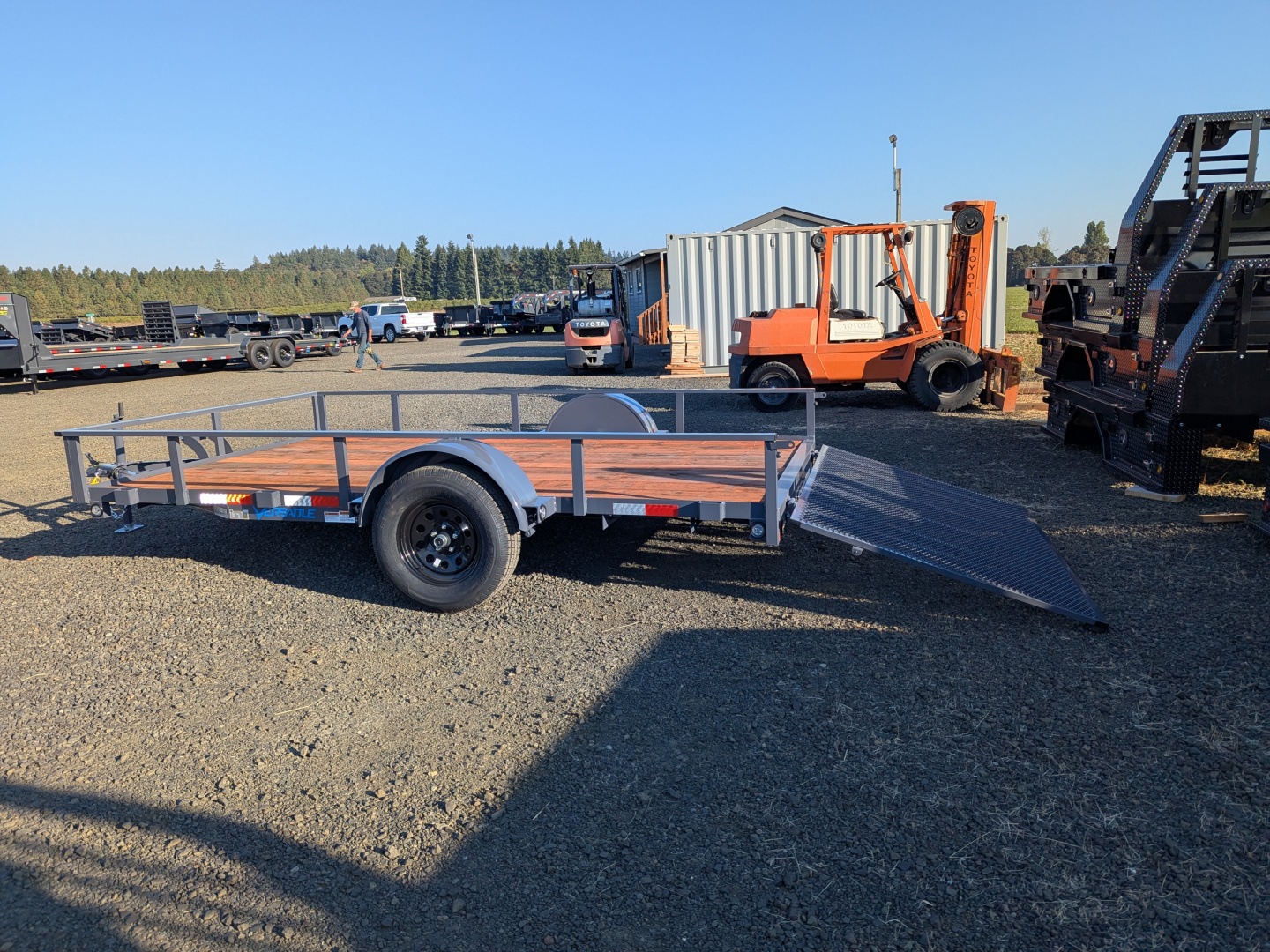 New 2026 VERSATILE TRAILERS FLR712-3KR Flatbed Trailer