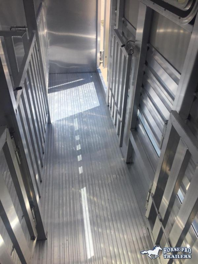 New 2026 Exiss Trailers Exhibitor Mini Combo 615 BP Windows Horse Trailer