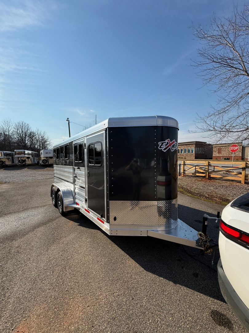 New 2026 Exiss Trailers Exhibitor Mini Combo 615W BP Windows Horse Trailer