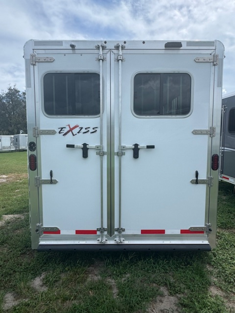 New 2026 Exiss Trailers Express 3H XT Horse Trailer