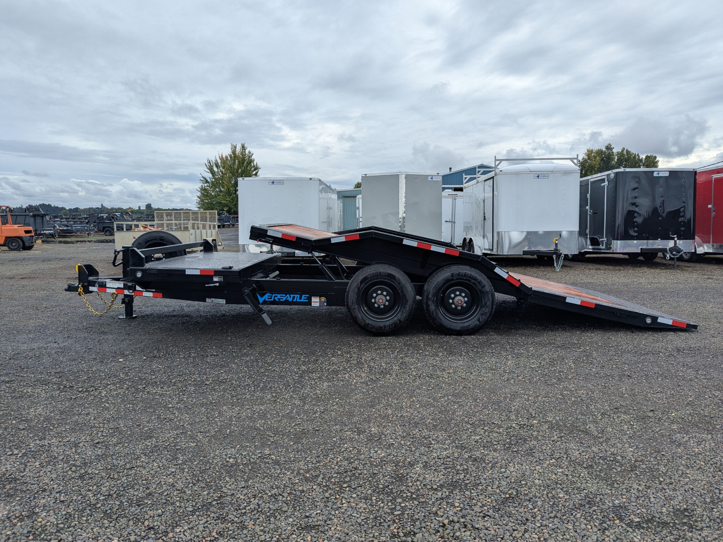 New 2026 VERSATILE TRAILERS SF204T-7X20/20K Tilt Trailer