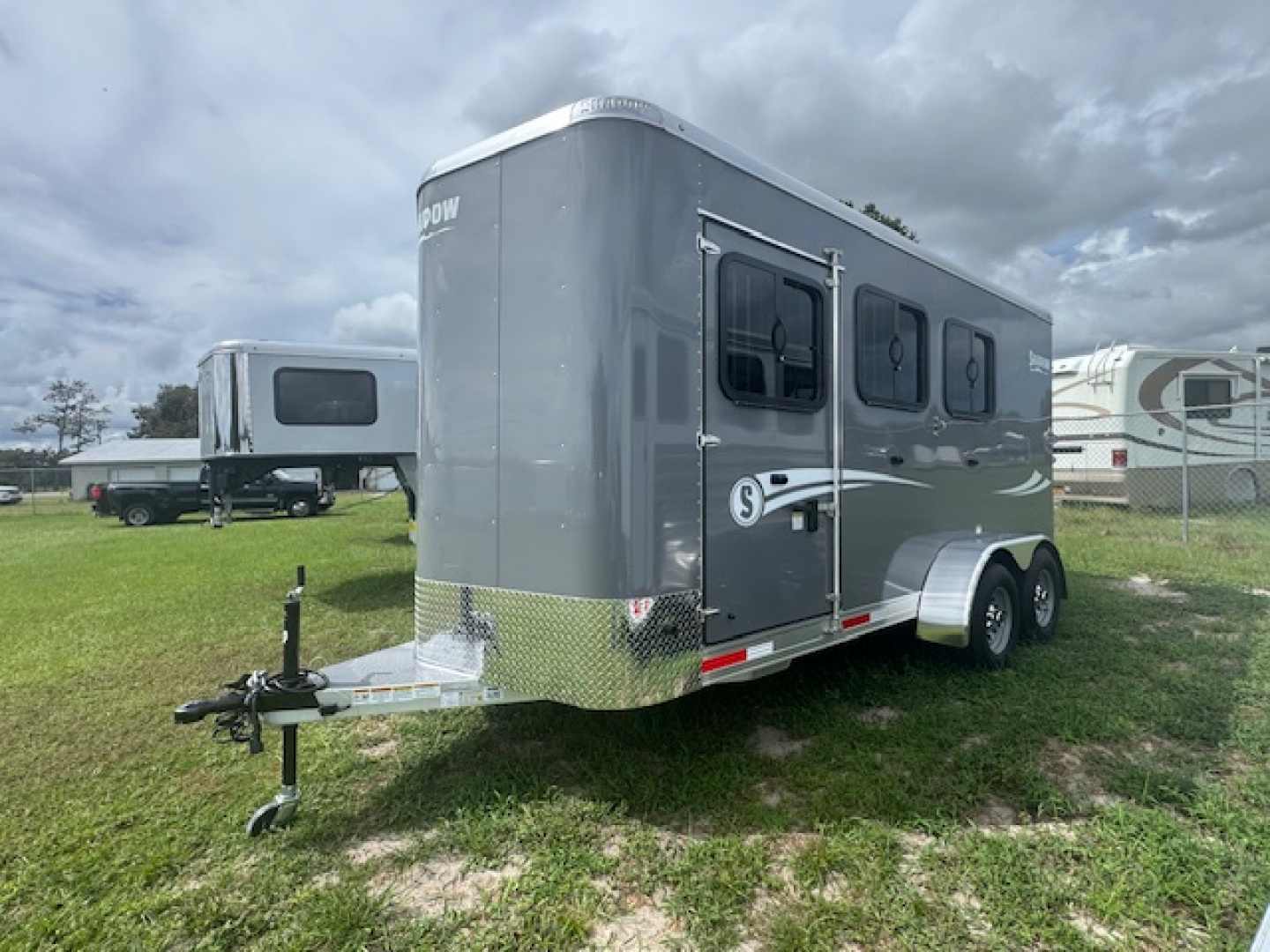 New 2025 Shadow 3H Stablemate Escape Door and Stock on Hip Side