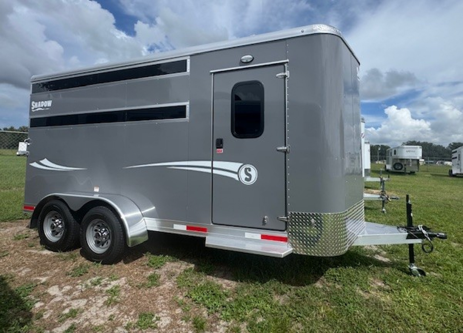 New 2025 Shadow 3H Stablemate Escape Door and Stock on Hip Side